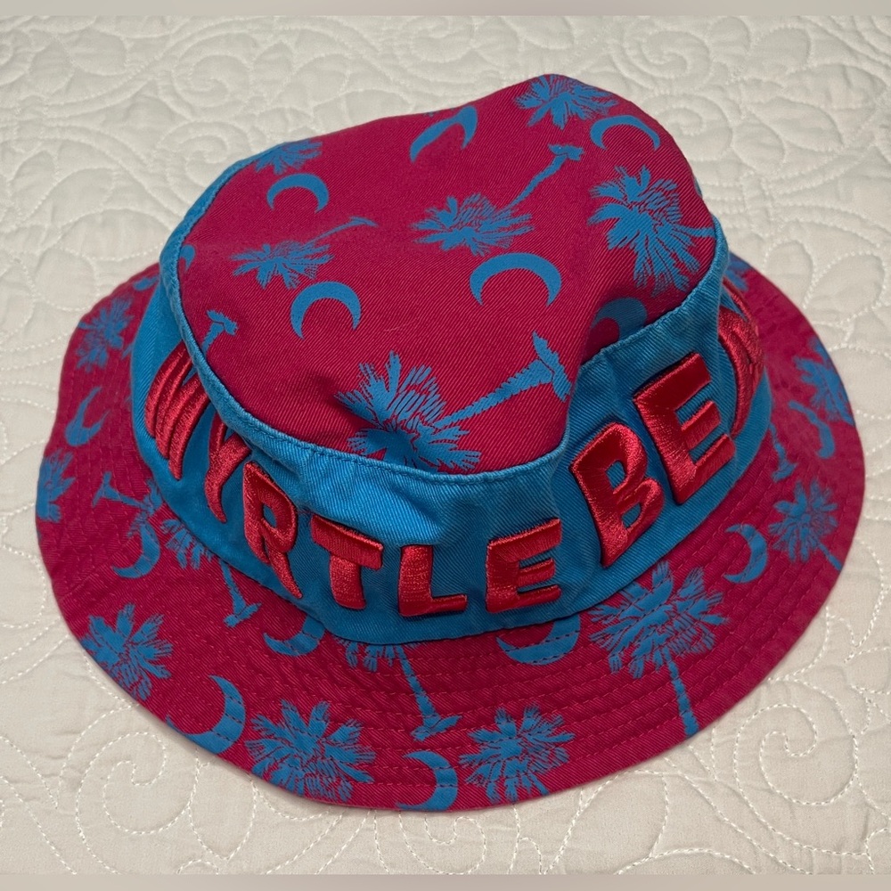 Bucket Hat